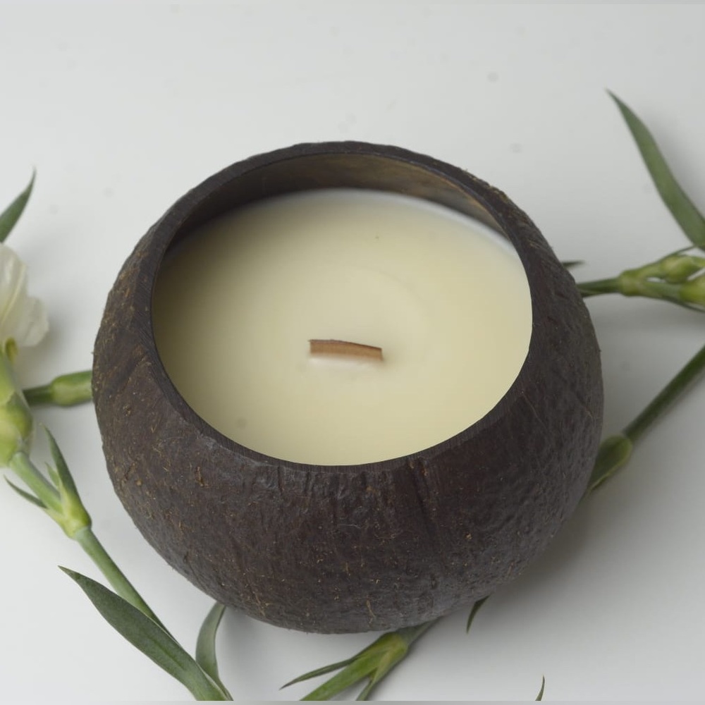 Coconut shell scented Candle 60 hours burn time